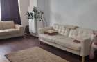 Apartament 3 camere de vânzare - zonă centrală, mobilat și utilat. - 1