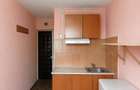 Vand garsoniera mica 12mp et.1 str Iza Oradea