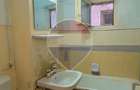Apartament cu 3 camere de vanzare, decomandat Micro 17- Galati