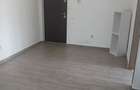 Inchiriez apartament - 2