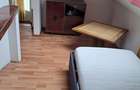 Apartament la casa de inchiriat
