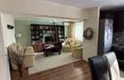 Apartament decomandat cu 3 camere -zona Nufarul