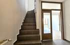Apartament 4 camere / vila / Giulesti / Intr. Pinului / curte 54 mp / comision 0 - 9