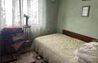 Apartament 3 camere , zona Scoala nr 10 , et 78 , decomandat , liber - 15