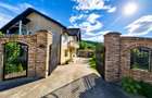 Vila premium cu panorama montana, 5 dormitoare, 2 bai, 827 mp teren - 2