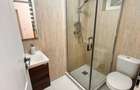 casa cu 4 camere,3 bai,3 terase,2 balcoane,1 garaj si 1 parcare,zona Apahida - 9