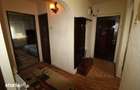 Vand apartament 3 camere in Calan, Central-Str. Ovid Densusianu, et. 2