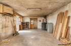 Ansamblu: Casa atelier sura 1.123mp teren, Sat Lunga,