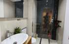 Apartament 3 camere, etaj 2, zona ultracentrala, bloc nou,  Radauti - 10