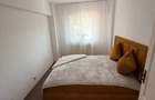Apartament 3 camere de vanzare