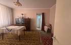 Vând apartament cu două camere etajul trei - 3