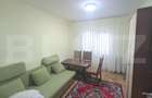 Apartament cu 2 camere, decomandat, 55 mp, 2 bai, zona Cetate