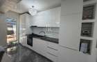 Apartament Lux 3 camere cu gradina si parcare!