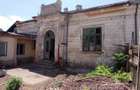 Casă cu 4 camere cu Teren 147 Mp în Central - 3