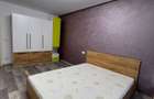 De inchiriat apartament cu 2 camere decomandat,zona ultracentrala 300e - 6