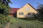Casă cu 4 camere cu Teren 1106 Mp în Vinga