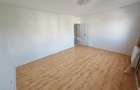 Inchiriez Casa / Clinica / Salon / - 1