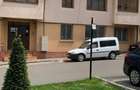 Inchiriez apartament spa?iu comercial , necesita renovare 150 luna - 2