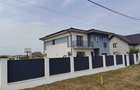 Casa individuala direct de la proprietar, cu panouri+baterii 9.6kW, pompa de caldura 16kW, mobilata si utilata + supraveghere video..