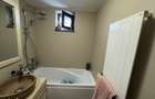 Apartament cu 3 camere ?i garaj, Siret - 6
