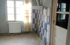 Casă cu 5 camere în Central - 1