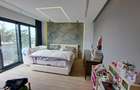APARTAMENT 8 CAMERE CU SCARA INTERIOARA TIP LOFT -ULTRA LUX - 59