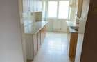 Vand apartament 4 camere vis a vis de Hanul Haiduciilor ! - 1