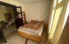 Apartament la casa cu 2 camere decomandate curte comuna central Sibiu - 1