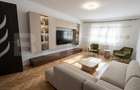 Apartament 3 camere, 70 mp, etaj 1, zona Micro 11 - 12