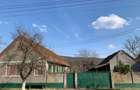 Casă cu 4 camere în Cuvin - 1