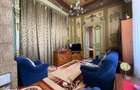 Apartament, 3 camere, 95 mp, decomandat, zona Centrala