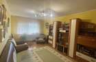 Apartament cu trei camere ?i garaj - 2