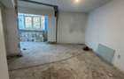 De vânzare apartament 3 camere zona Falezei 102 mp etaj 1