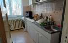 Inchiriez o camera intr-un apartament cu 3 camere - 5