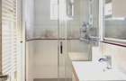 Predeal, central, zona vile, la cheie, renovat integral, mobilat si utilat modern - 2