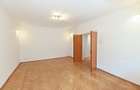Zona deosebita, compartimentare perfecta, bloc solid, garaj inclus. - 6