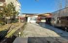 Spatiu Comercial cu 2 camere+beci, teren 400mp - 1