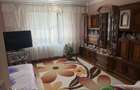 2 Case in aceeasi curte,Zona Titulescu - 10