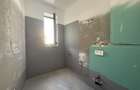 Centrul Capitalei, apartament cu 2 bai, etaj superior ! - 16