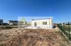 CASA PARTER-3 CAMERE- TEREN 375 M-500 M DE STV - 4