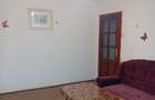 De inchiriat apartament 2 camere 250 e negociabil - 1
