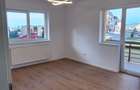 Apartament cu 2 camere decomandat în Cetatea - 3