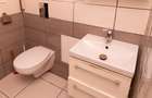Apartament cu 2 camere de vanzare, etaj 2, zona Baba Dochia, vandut de proprietar