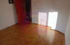 Vanzare apartament de 4 camere la Casa Poporului-stradal - 9