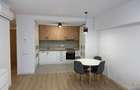 Apartament 2 camere, semidecomandat, 60 mp, ac, centrala, complex Hercesa