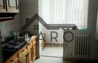 Vand apartament 3 camere in Dambu , etaj intermediar - 1