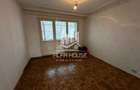 Vand 3 camere confort 1 zona Govandari Micro 1 - 5