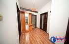 ID 642 De inchiriat: Apartament spa?ios cu 3 camere ?i curte - 11