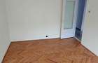 Apartament 3 camere de vanzare - 2