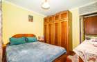 Vand apartament cu 2 camere in Poarta 6 - 8